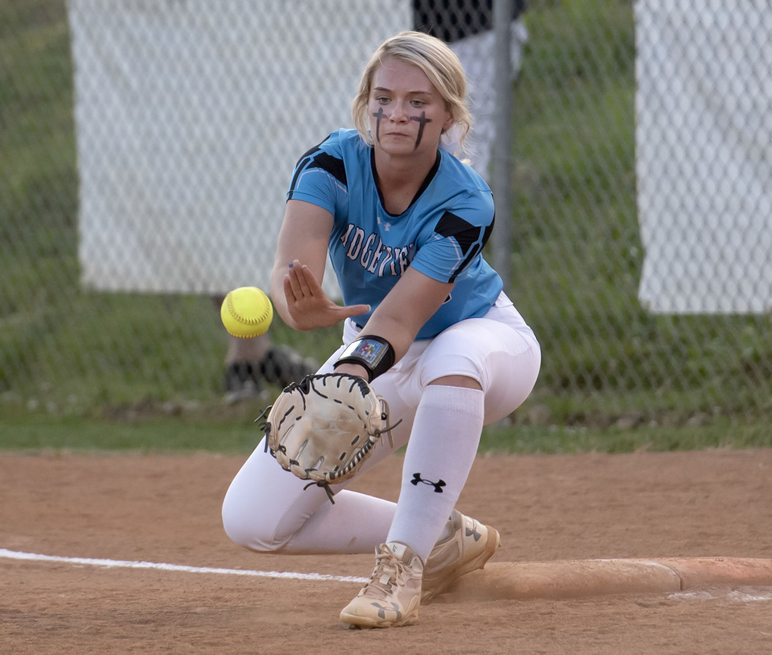 Battle vs Ridgeview softball